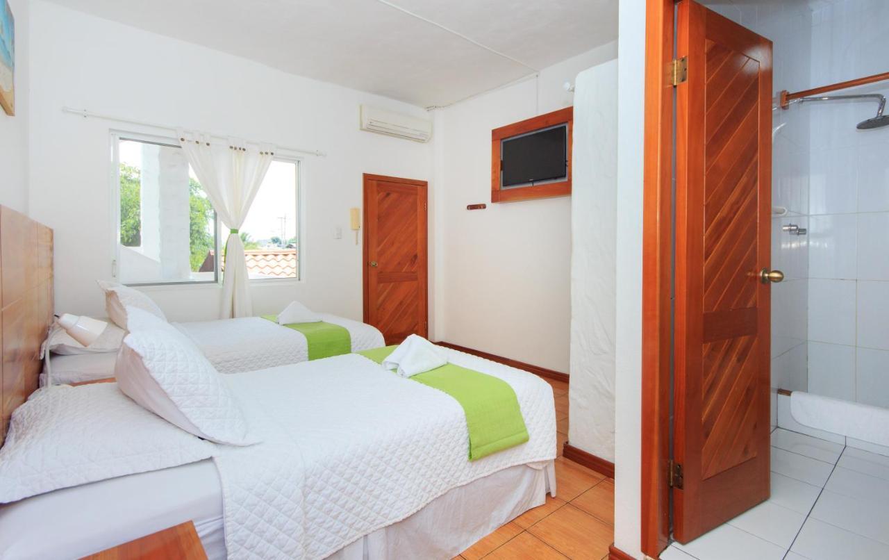 Hotel La Casa De Judy Puerto Ayora  Eksteriør billede